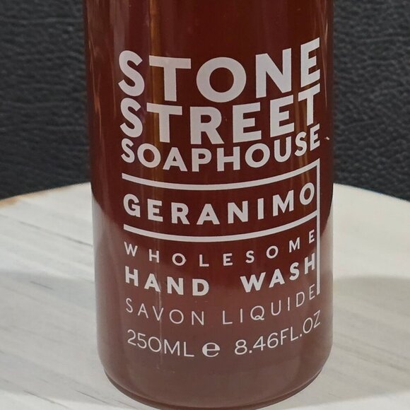 Stone Street Soaphouse ✦ Geranimo Hand Wash ✦ Vegan Liquid Soap Gentle Clean - Picture 4 of 5
